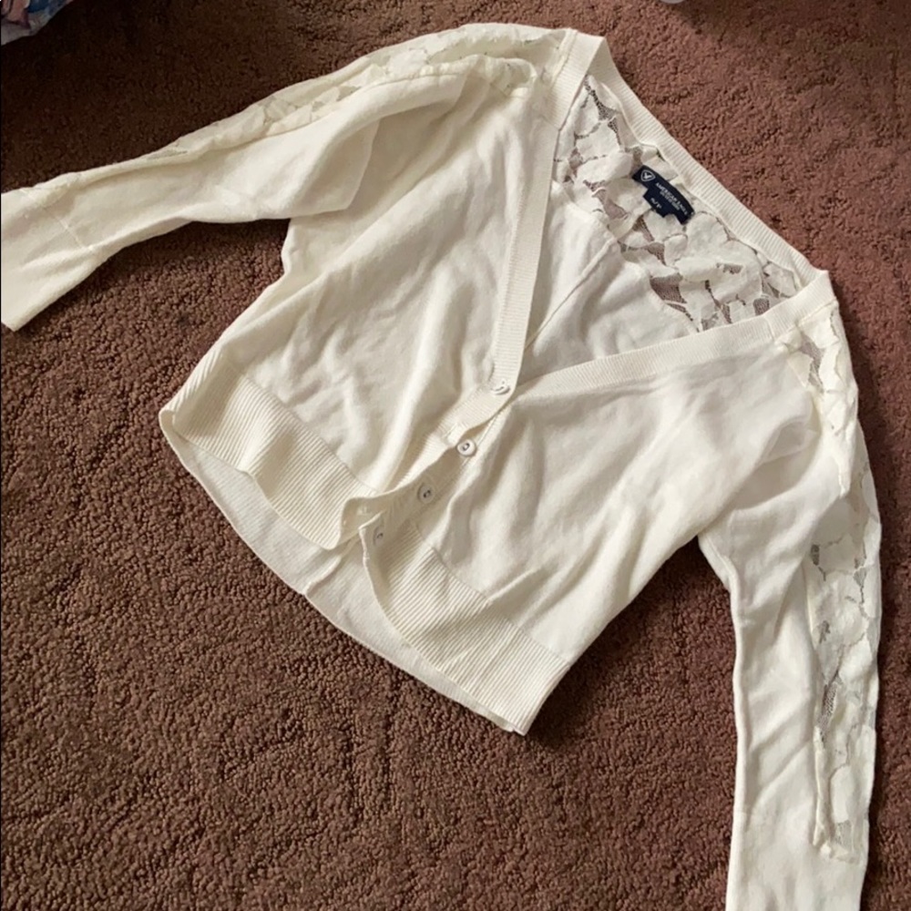 Cream lace American Eagle sweater small